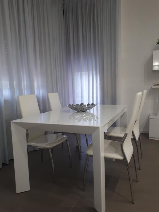 Апартаменты Parini Flat Лечче Экстерьер фото